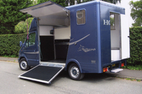 Marlborough Horseboxes Guide: Cob