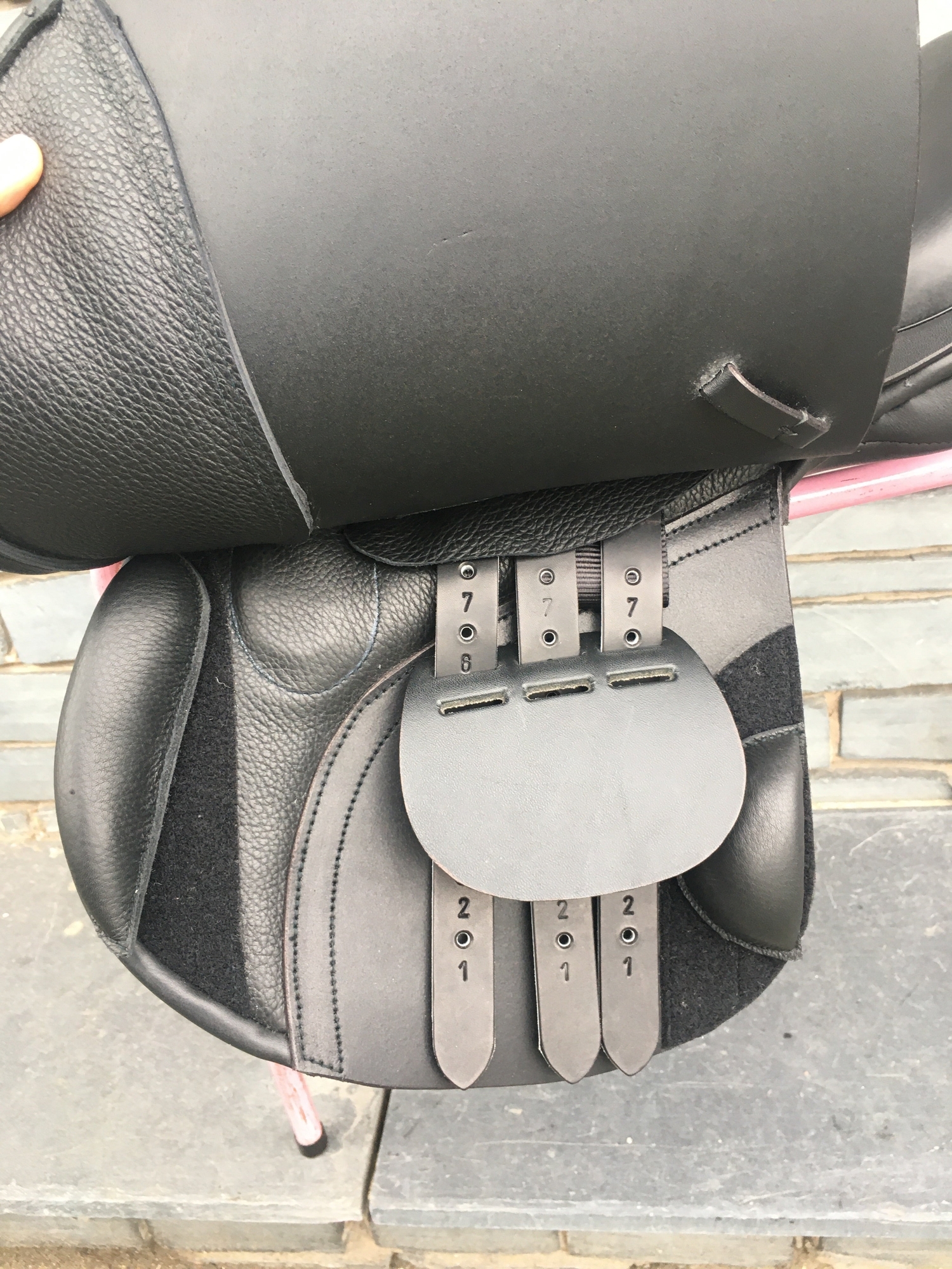 15” Med English Pony Jump Saddle - Black 