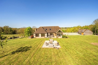 Property for sale in Maidstone