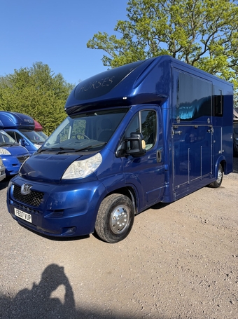 GC   Horsebox