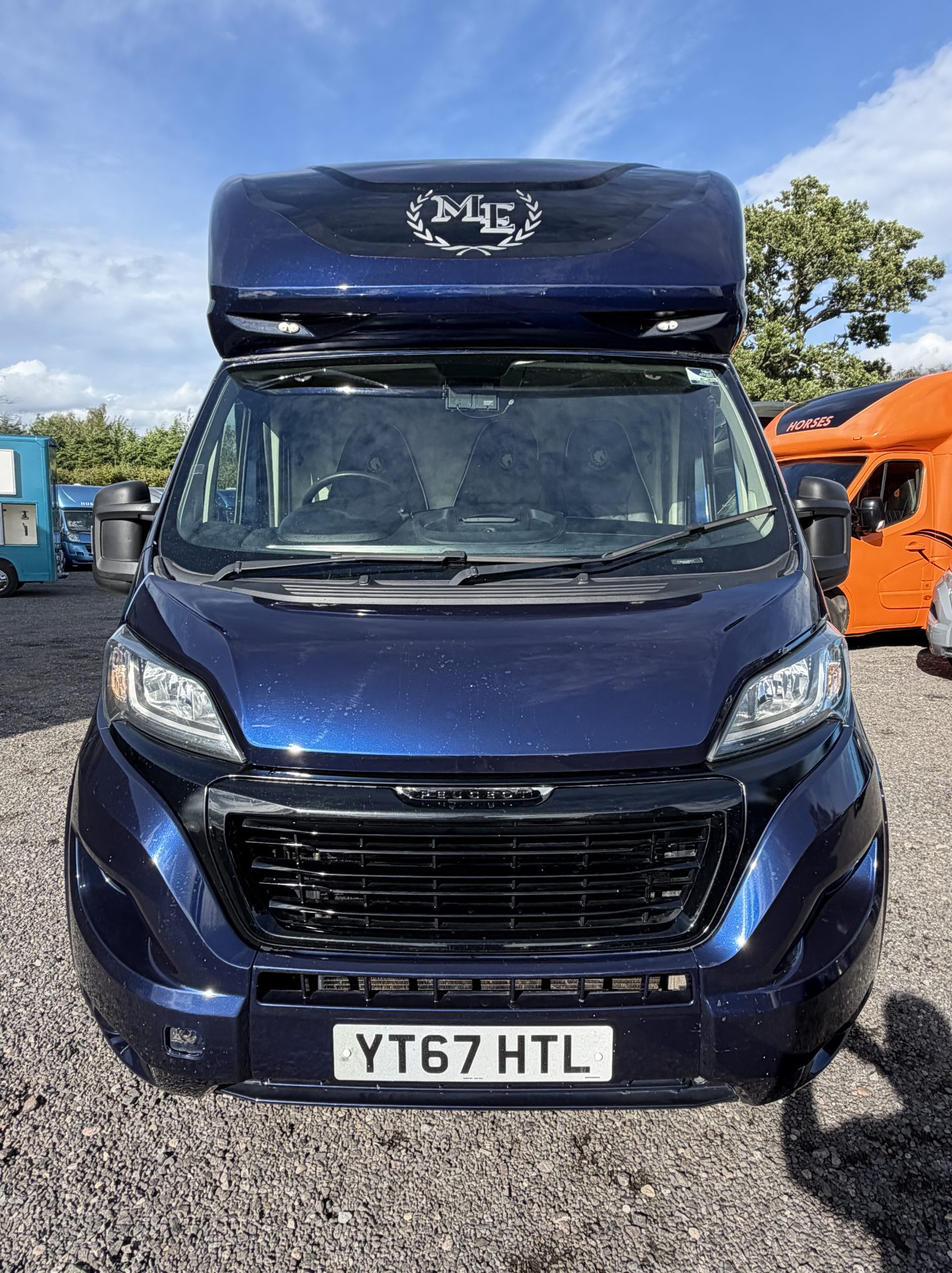  Horsebox