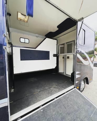 Trade   Horsebox - Horseboxes Up to 3.5 Tonnes
