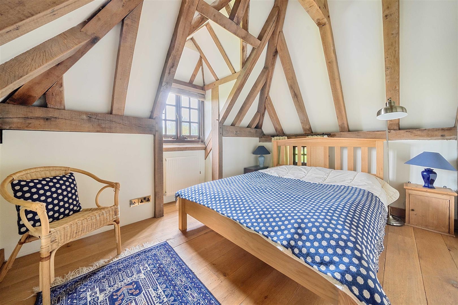  - Property for sale in Canterbury