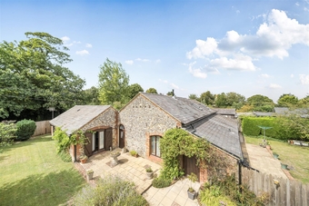 Property for sale in Petham Canterbury