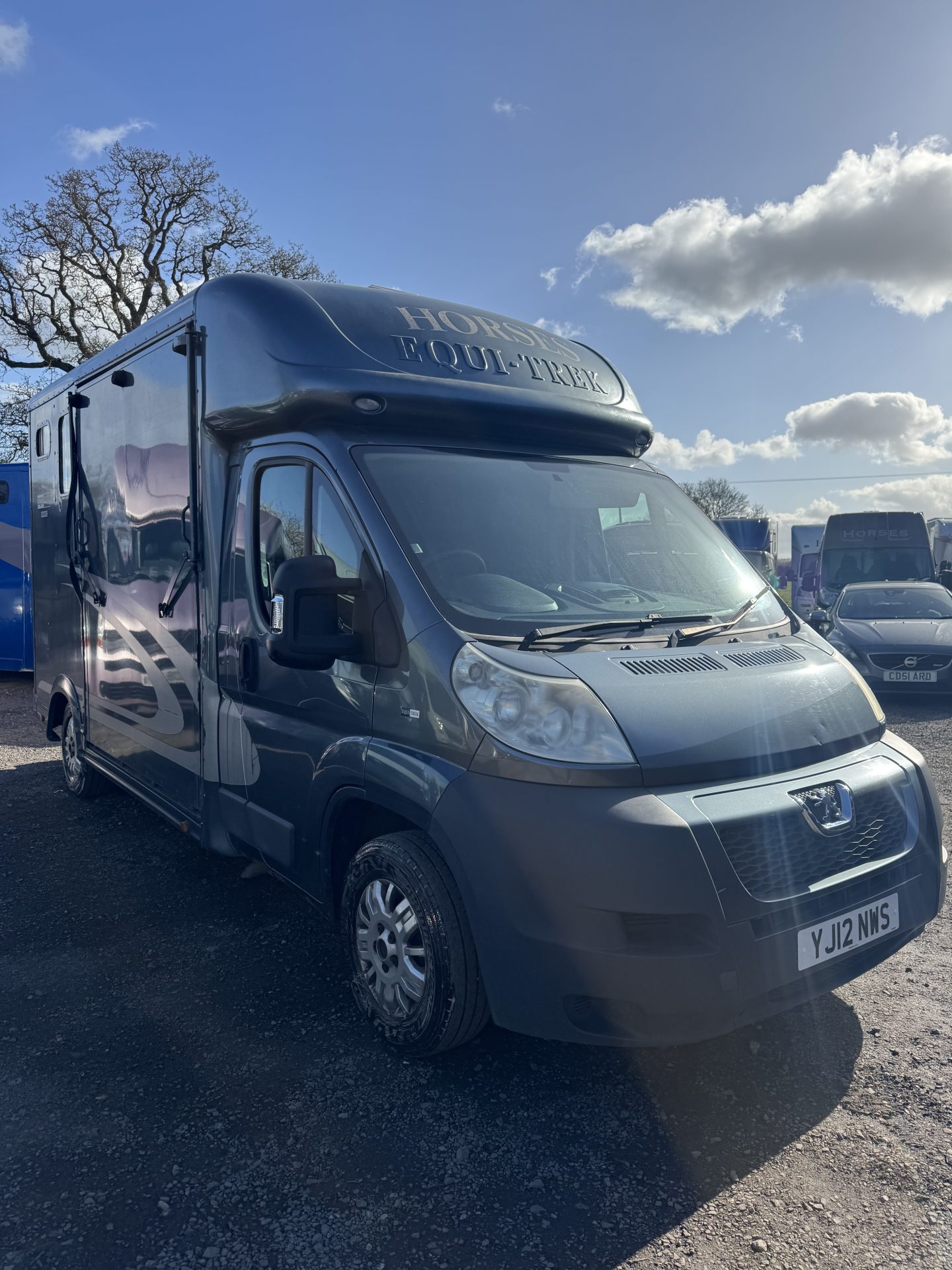  Equi-Trek   Horsebox