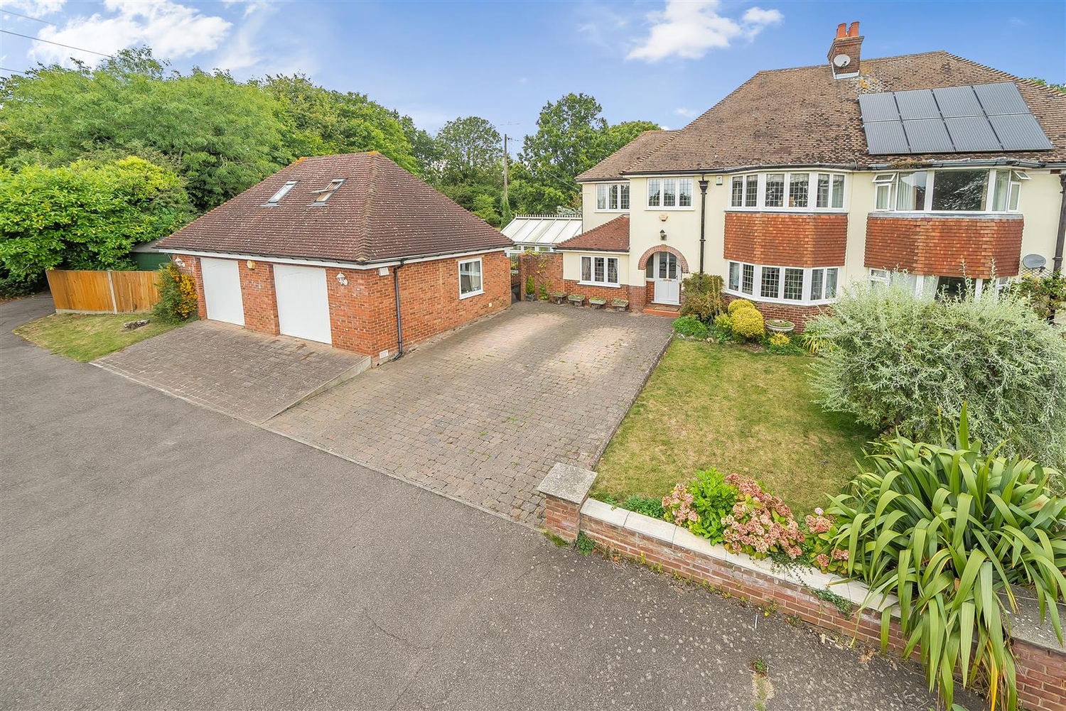 Property for sale in Broad Oak , Canterbury