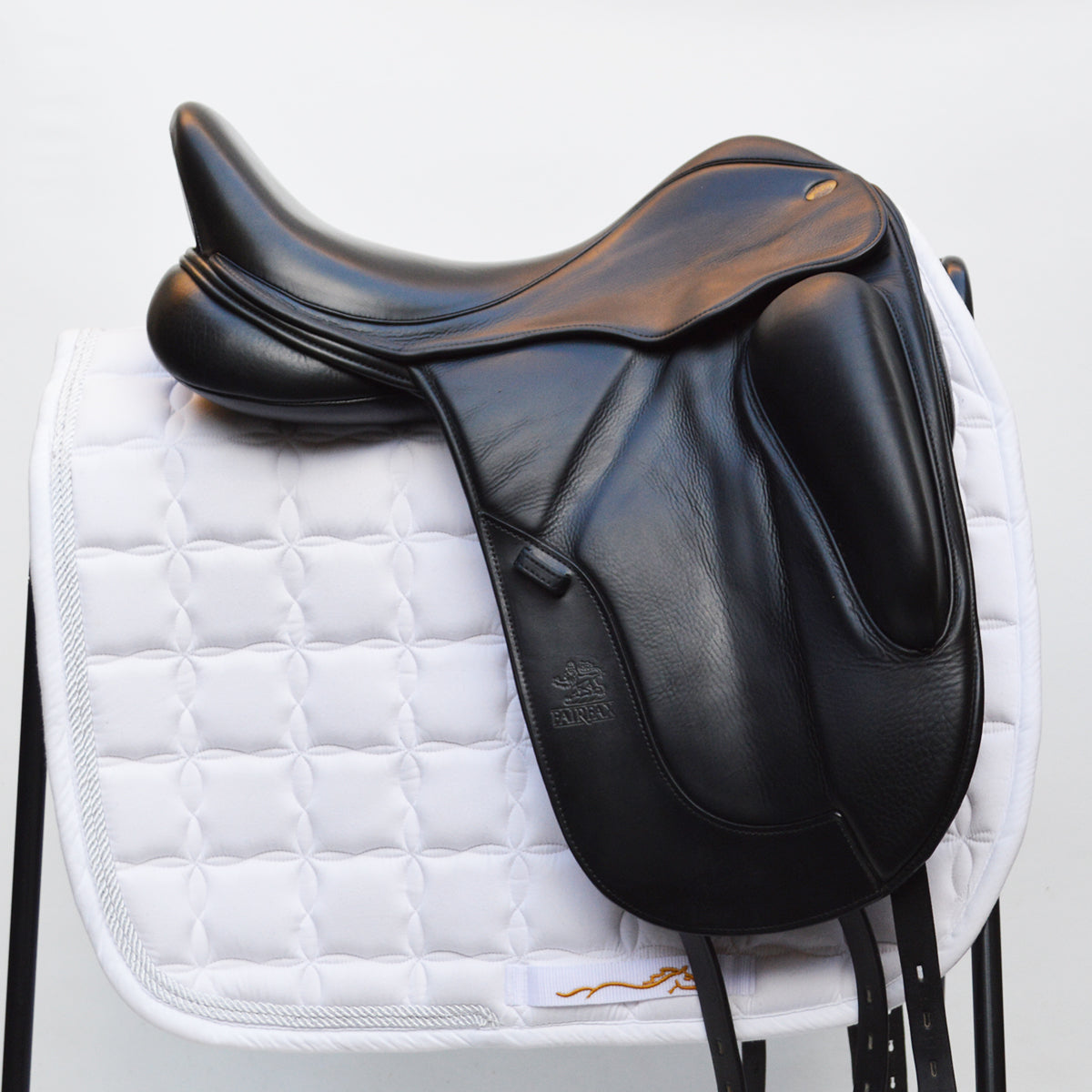  Fairfax Gareth Monoflap Dressage Saddle, 17.5", Adjustable, Black (SKU277)