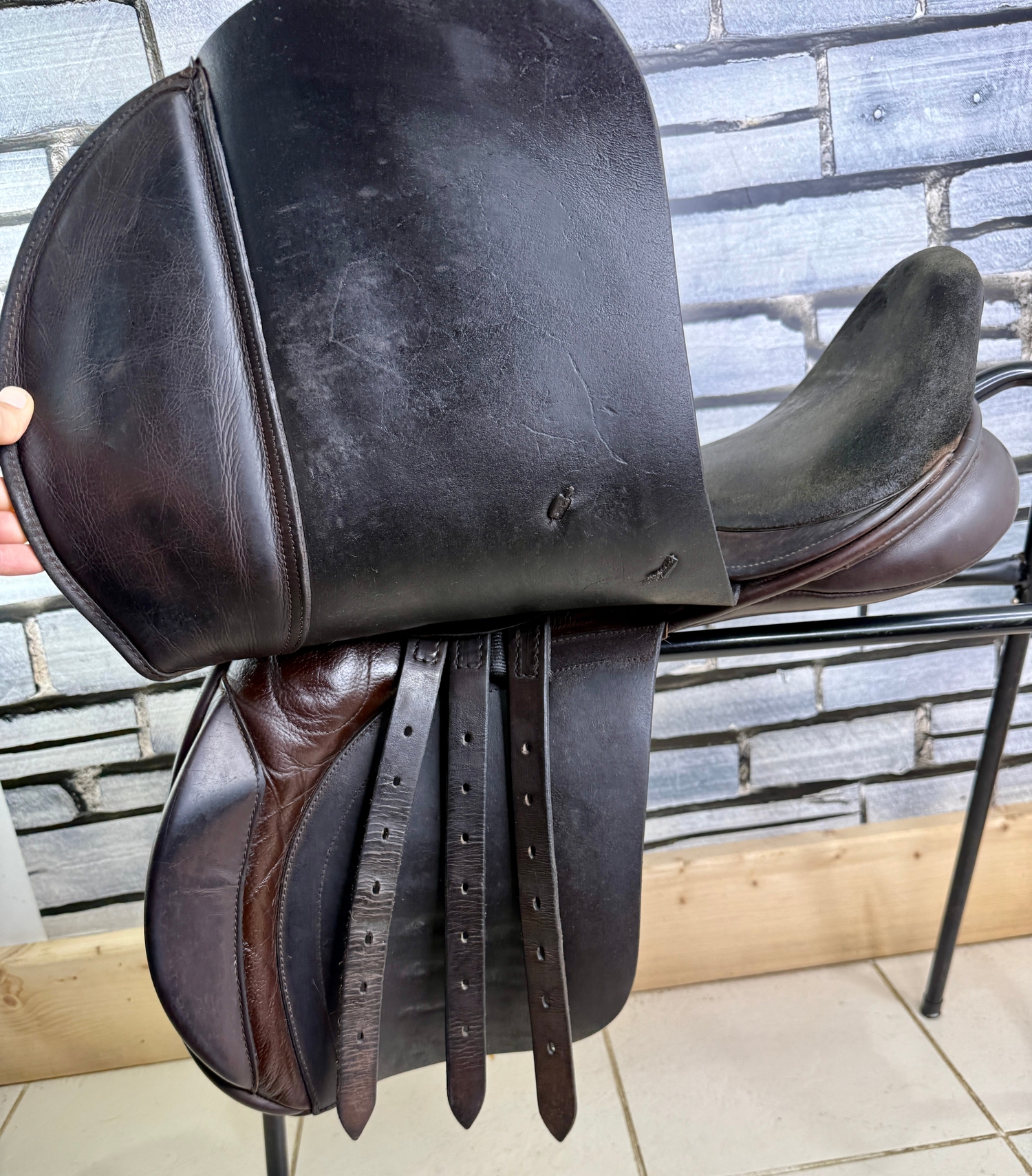 17” Wide Ideal VSD/GP Saddle - Brown 