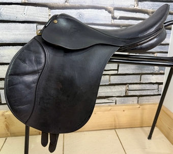 16” MW Elico/Paul Jones Pony GP/Jump Saddle - Black