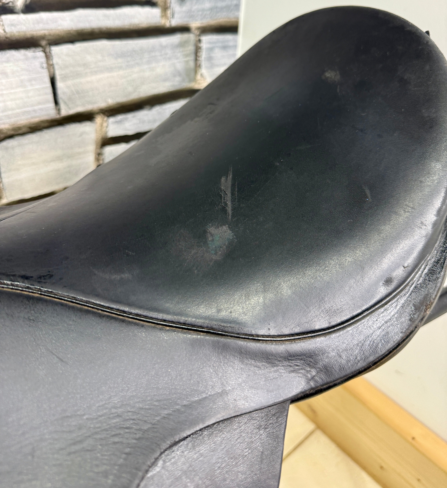 16” MW Elico/Paul Jones Pony GP/Jump Saddle - Black - 