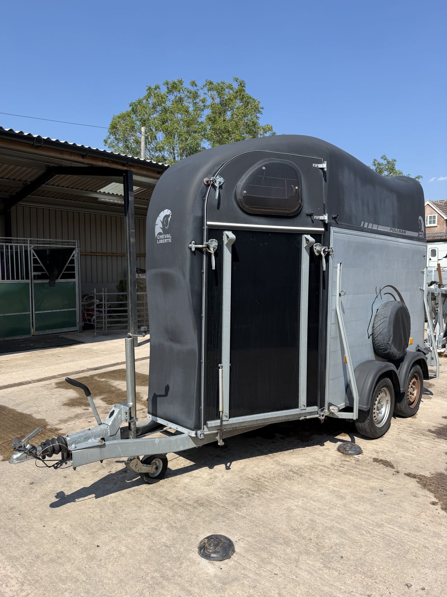 Cheval Liberte