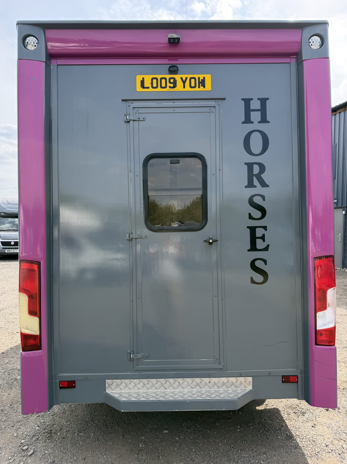Equibabe   Horsebox 