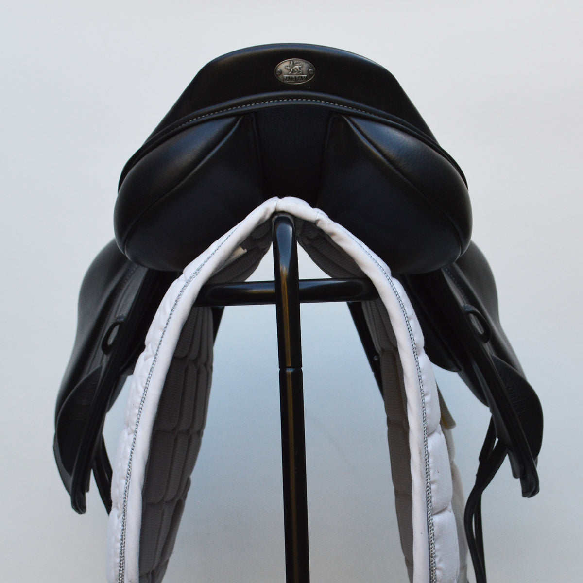 Fairfax Andrew Hoy Jump Saddle, Black, 17.5", Adjustable (SKU500) - Jump/Event Saddles 