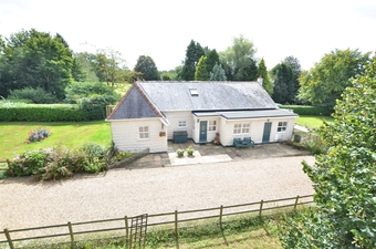Property for sale in Maidstone