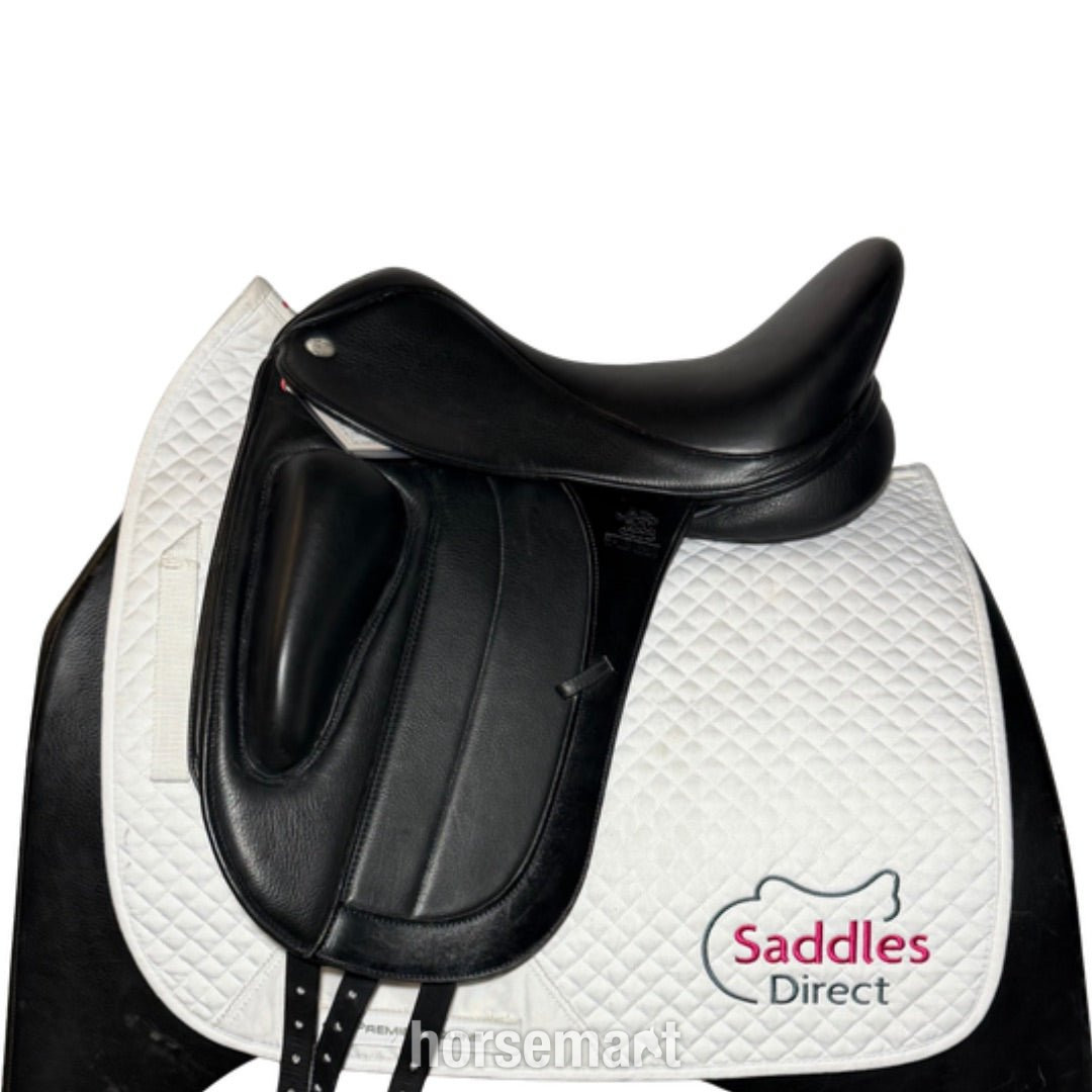 Fairfax Deluxe Monoflap Dressage Black 17" ADJ in 