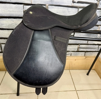 14 1/2” Wide Synthetic (early Thorowgood) Pony/Shetland GP Saddle - Black
