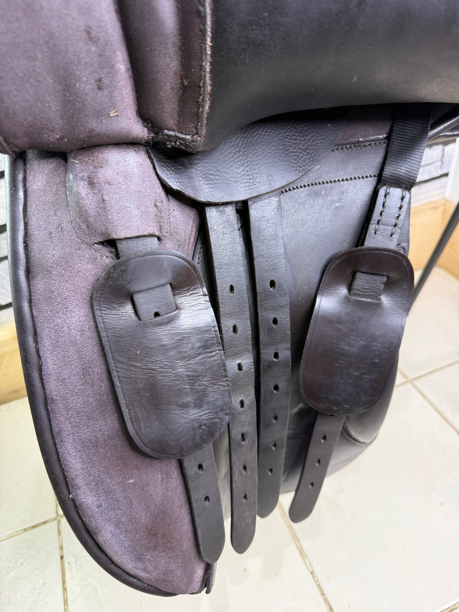 17 1/2” XW Kruger WH/VSD Working Hunter Cob Saddle -Brown- Extra Wide 4xStraps - 