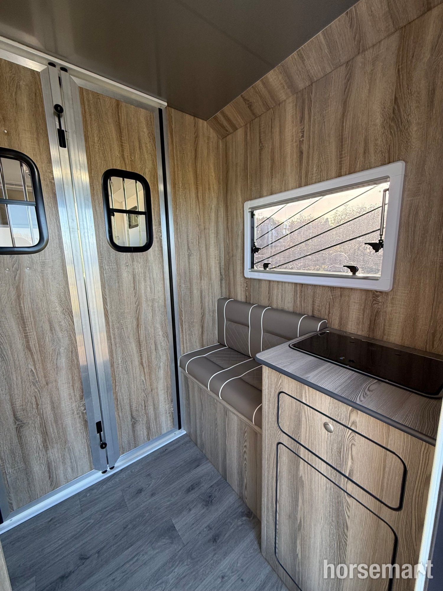 I.C.E Dynamic S Citroen Horsebox