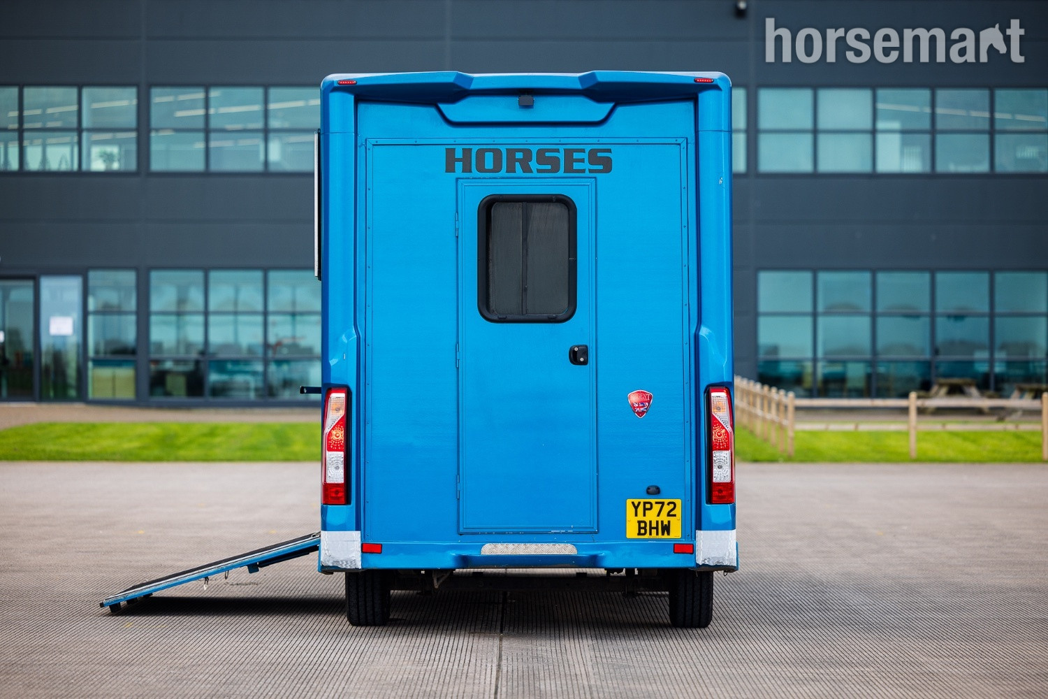 Regent  Renault Horsebox - Horseboxes Up to 3.5 Tonnes in 