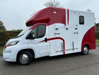 2024 Peugeot Long stall model- Full wall - Huge spec Horsebox