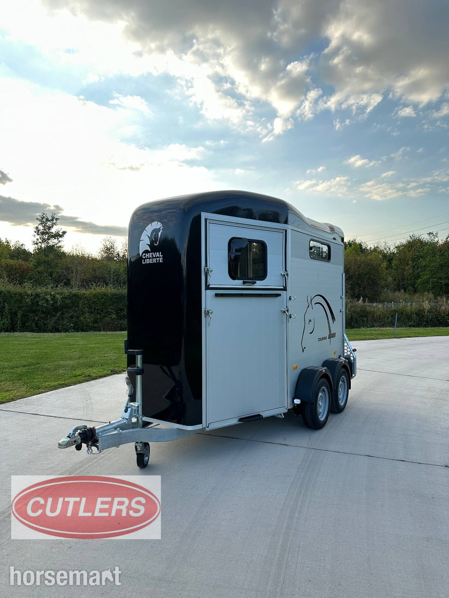  Cheval Liberte Touring Country Other Horse Trailer