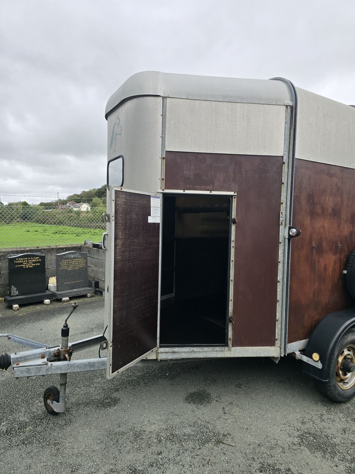 Ifor Williams HB505  Horse Trailer