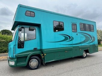 Iveco Cargo Tector Horsebox