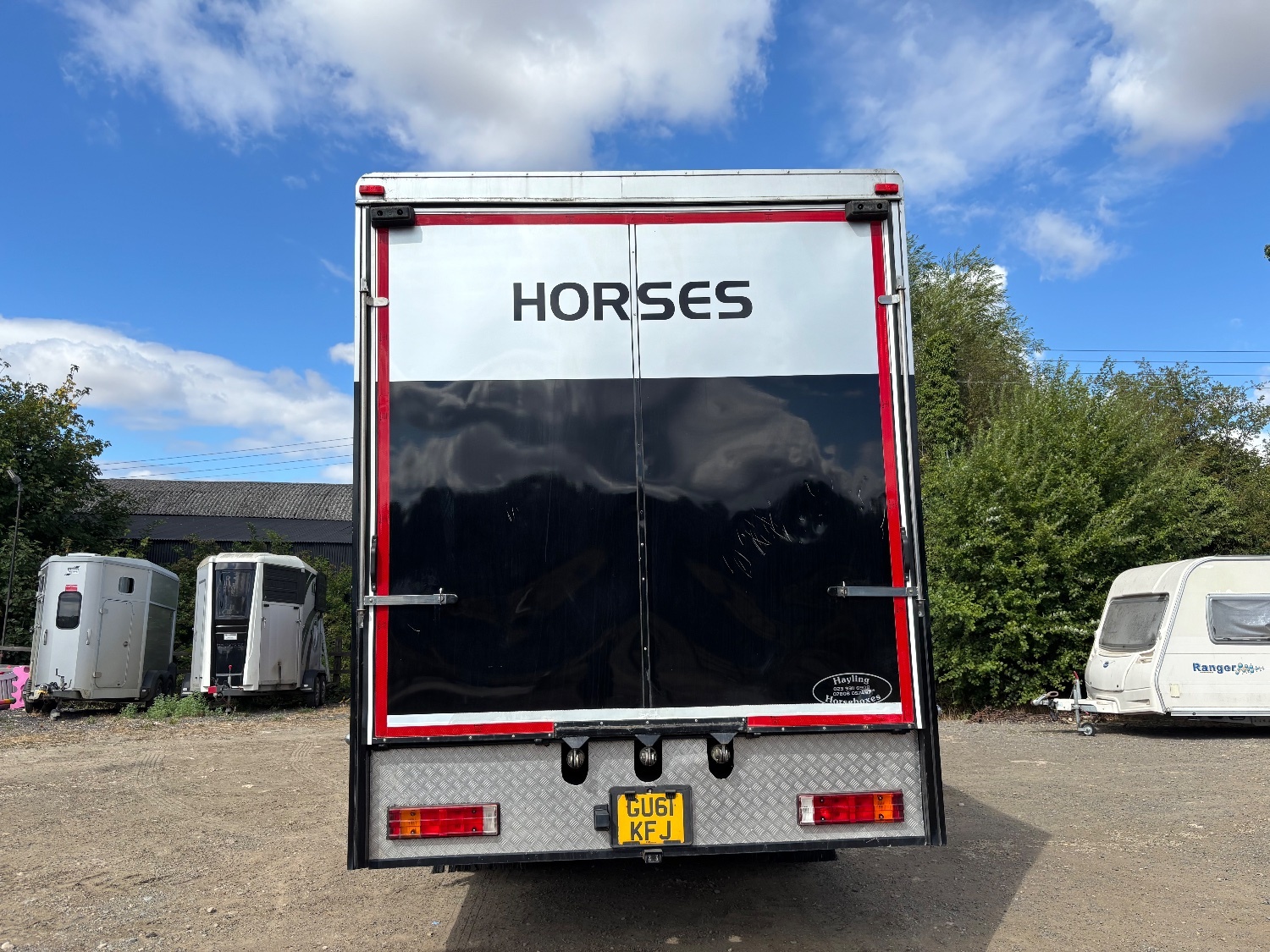 Horseboxes Over 7.6 Tonnes - Hayling  Mercedes Horsebox in 