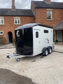 Cheval Liberte Maxi 2 Horse Trailer