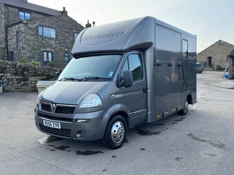 2011 Vauxhall Movano Horsebox