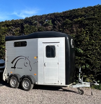 Cheval Liberte Touring Country Horse Trailer