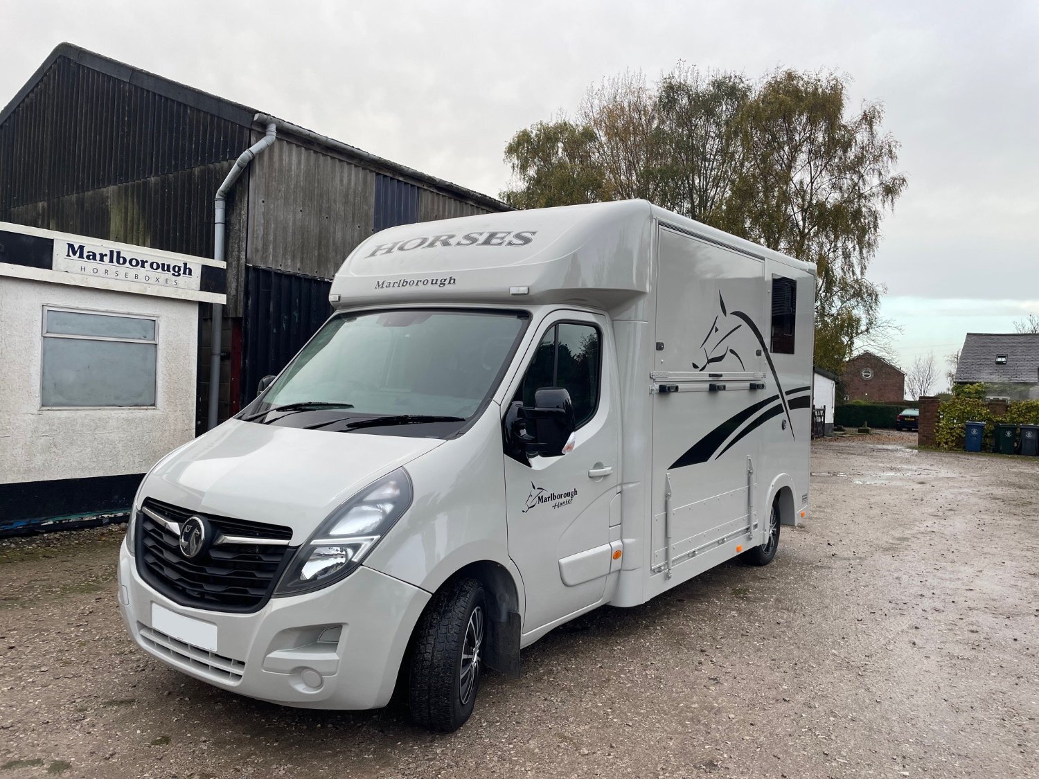  Marlborough Stud Box Vauxhall Horsebox