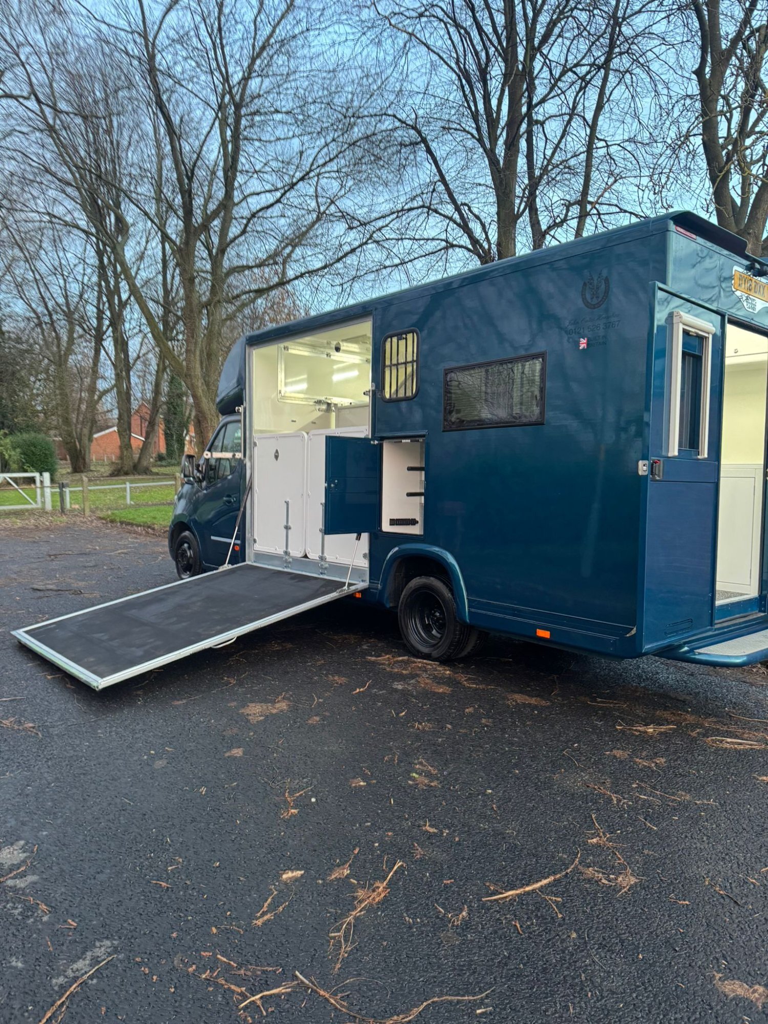  John Oates Vouge Vauxhall Horsebox