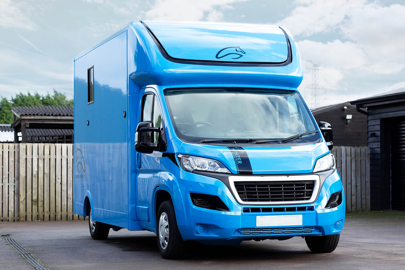  Hunter Relay  Horsebox