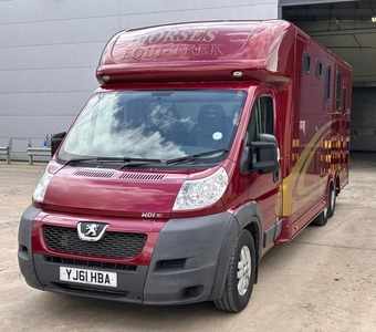 2011 Peugeot Boxer Horsebox