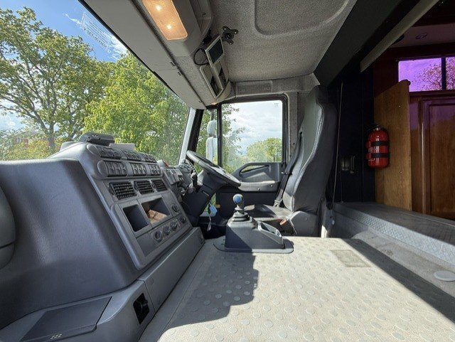 Whittaker Impact Iveco Stralis Horsebox - Horseboxes Over 7.6 Tonnes