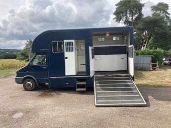 Ford Iveco Daily Horsebox