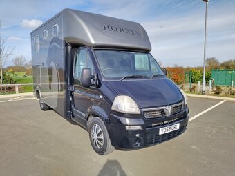 Vauxhall Movano Horsebox