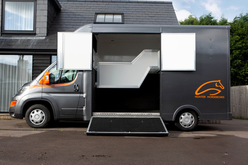 Hunter   Horsebox