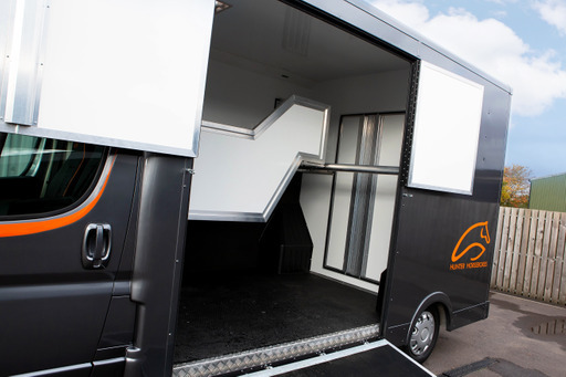  Hunter   Horsebox