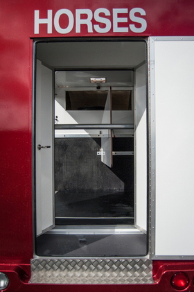 Hunter Sport  Horsebox - Horseboxes Up to 3.5 Tonnes in 