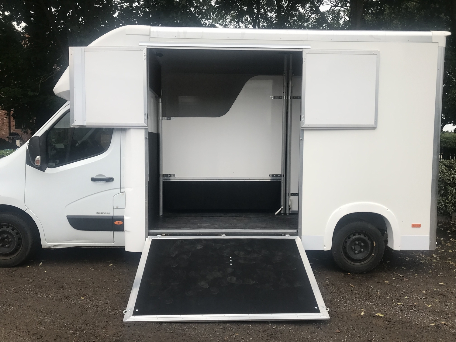 Master Renault Horsebox 