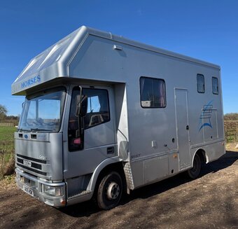 Select Iveco-ford Horsebox