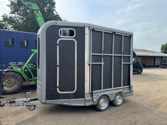 Equi-Trek Horse Trailer
