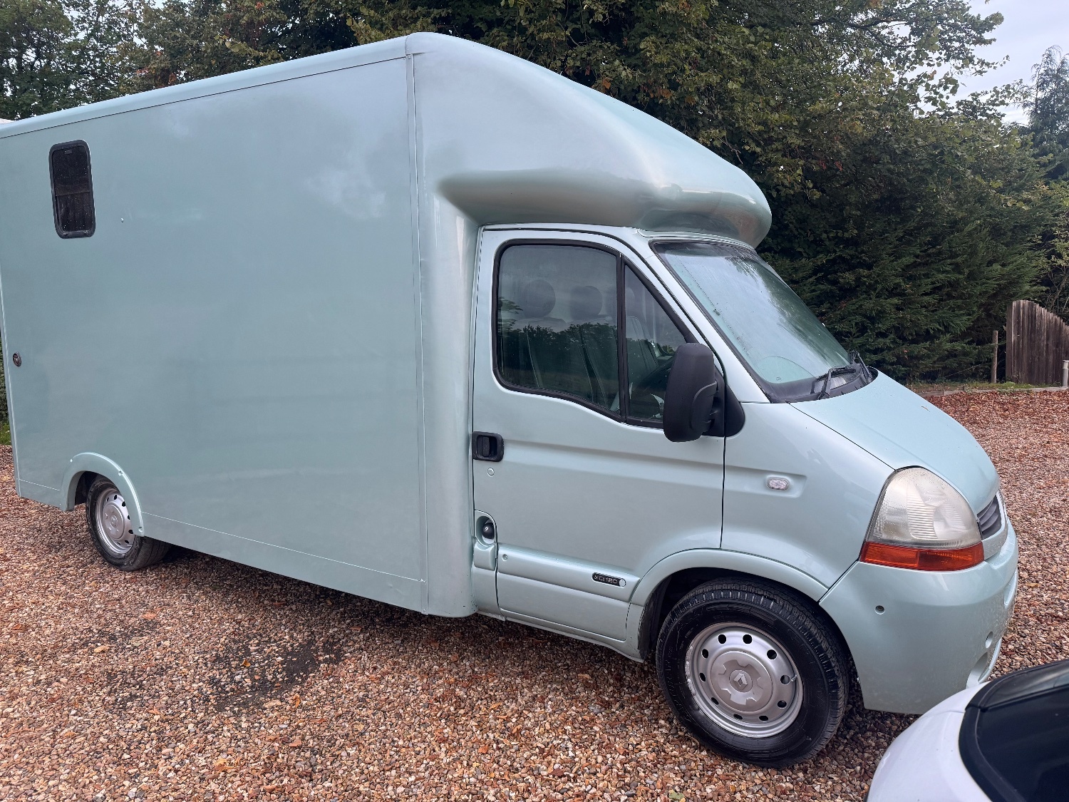  Select Unknown Renault Horsebox