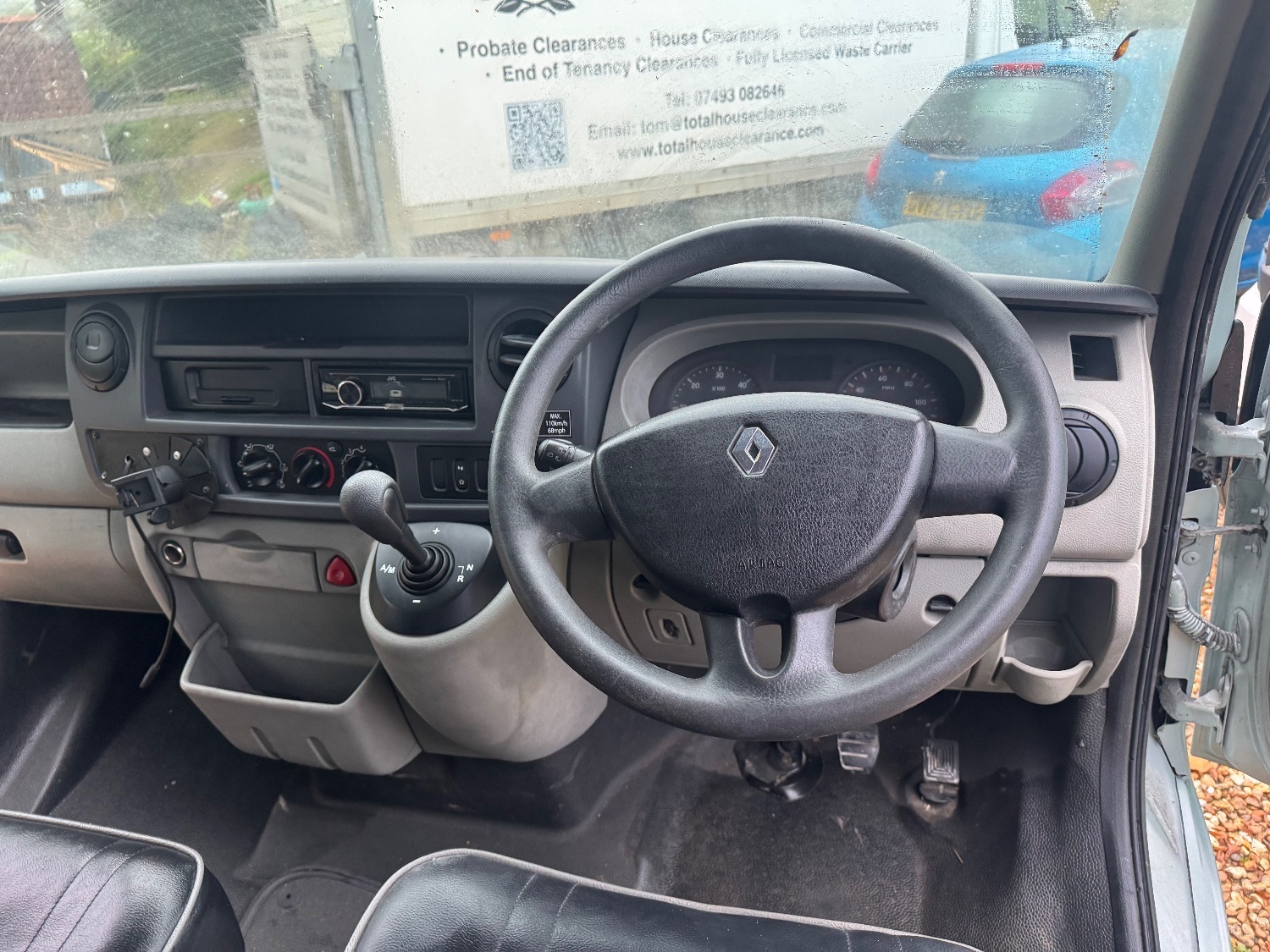 Horseboxes Up to 3.5 Tonnes - Select Unknown Renault Horsebox