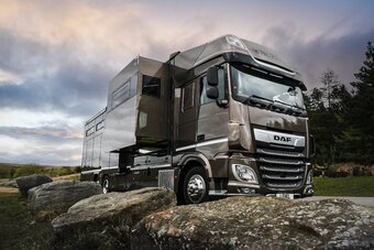 DAF Lehel Predator Horsebox