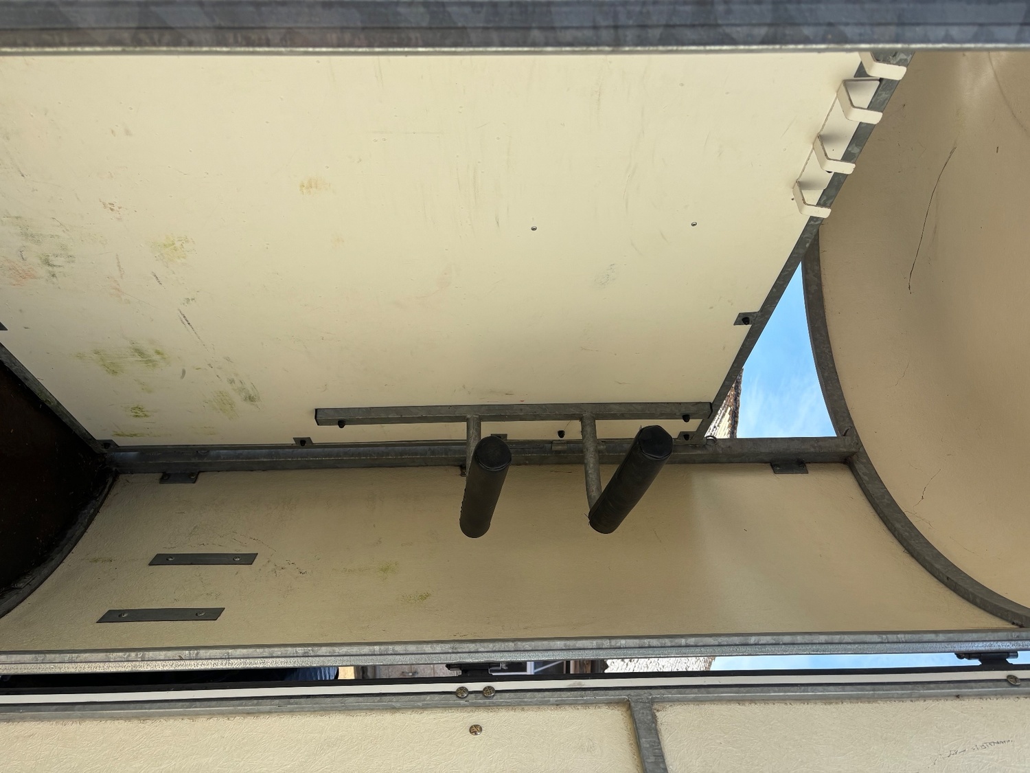 Horse Trailers - Fautras Obliq 2  Horse Trailer