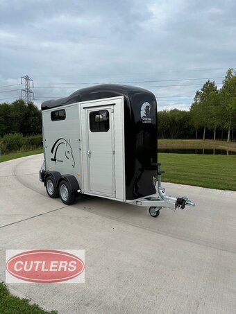Cheval Liberte Touring One Horse Trailer