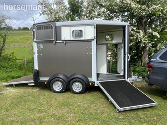Ifor Williams HB511  Horse Trailer
